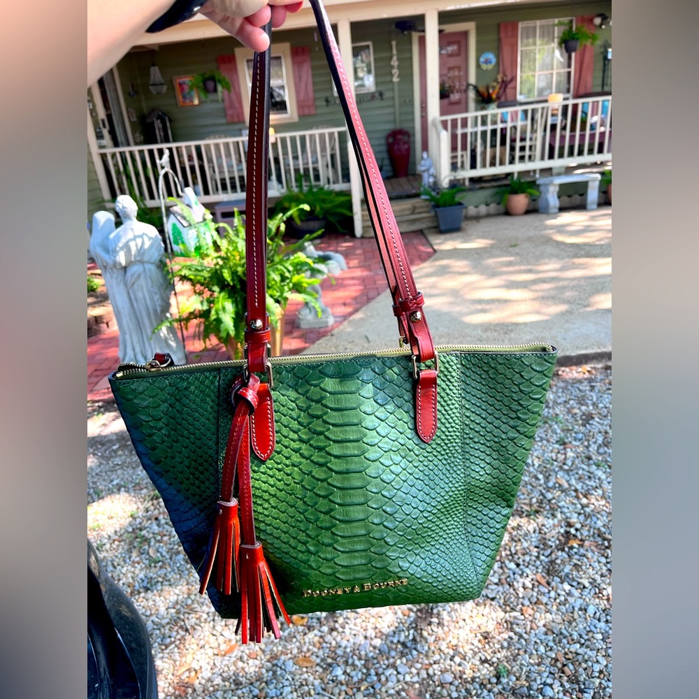 DOONEY and BOURKE Tote